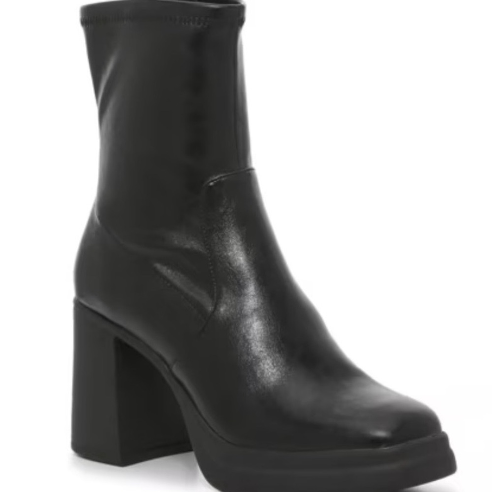 Steve Madden Kiaa Booties